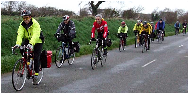 Graham Reed followed by Gavin Fothergill & Martin Read